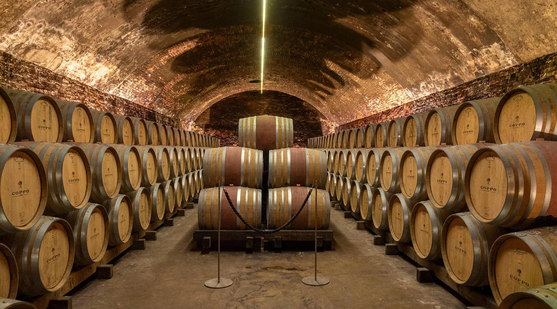 Cantine Coppo — cantina storica del Monferrato, Patrimonio Unesco